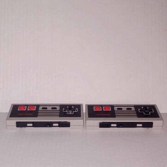 Nintendo Switch Online NES Controllers Authentic - Picture 5 of 6